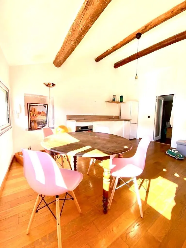 A Spacious, Sunny & Calm Loft In Avignon'S Heart Apartment 0*, Avignon France